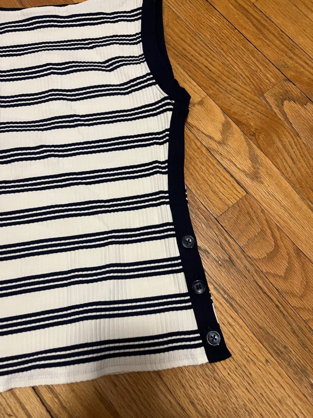 J crew Striped Knit Tank Top - Navy & White xs new - Picture 6 of 8
